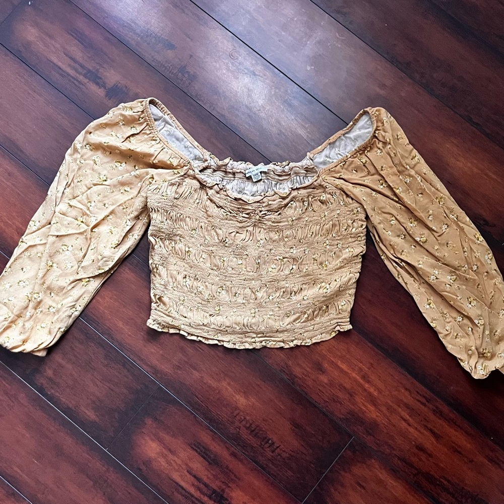 Women’s size small American Eagle Top Blouse Dressy